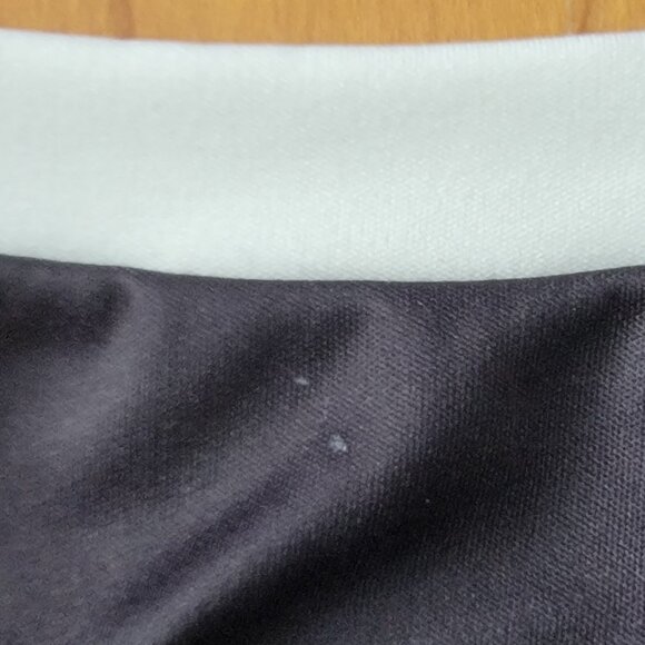 Cute Kitten Face Emerging from Black & White Long Sleeve Zipper Top - 5XL - Picture 7 of 7